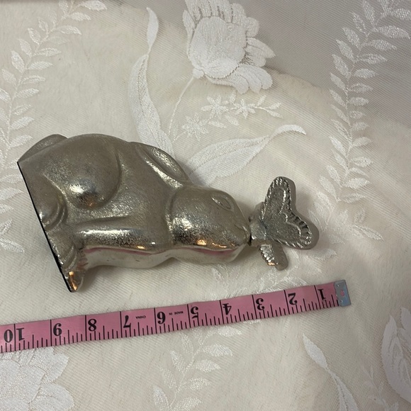 Decorative Silver Easter Bunny kissing Butterfly Friend - Picture 3 of 5
